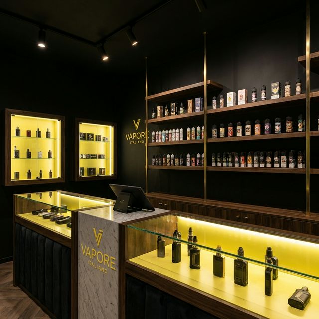 Interno del Negozio LIQUIDO